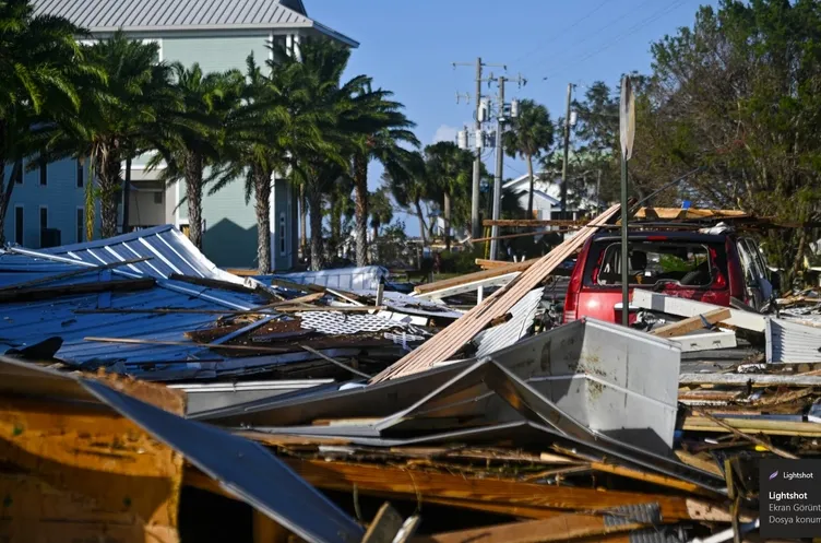 ABD’yi Kasırga Helene vurdu! Felakette korkunç manzara: Ağaçlarda cesetler var