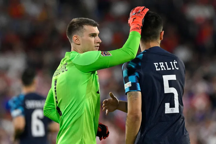 Son dakika Fenerbahçe transfer haberi: Ve anlaşma sağlandı! İşte Altay Bayındır'ın yeni takımı...