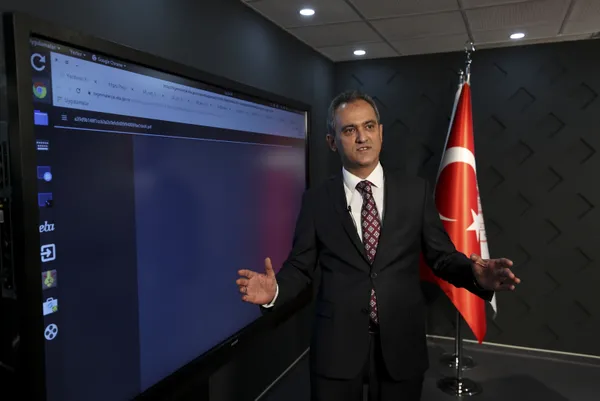 Son dakika haberi: Milli Eğitim Bakanı Mahmut Özer duyurdu... Yeni model getiriyoruz