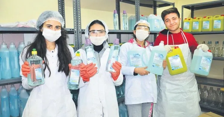 Liseli kimyagerlerin corona virüsü savaşı