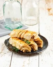 Çay saatlerinizin vazgeçilmezi olacak! Haşhaşlı çörek tarifi