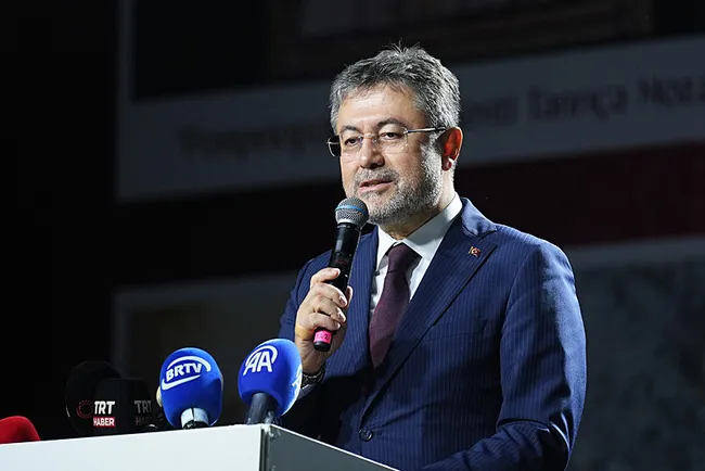 bakan-yumakli-1791573836762.jpeg Bakan Yumaklı: Ülkemizi her alanda layık olduğu yere getirmek için çabamızı göstermeye devam edeceğiz