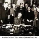 Marshall Planı’nı imzalandı.