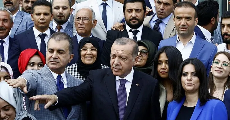 Başkan Erdoğan yönetimindeki AK Parti MYK’sı başladı
