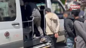 Siirt’te 17 düzensiz göçmen ve göçmenleri taşıyan araçta uyuşturucu ele geçirildi | Video