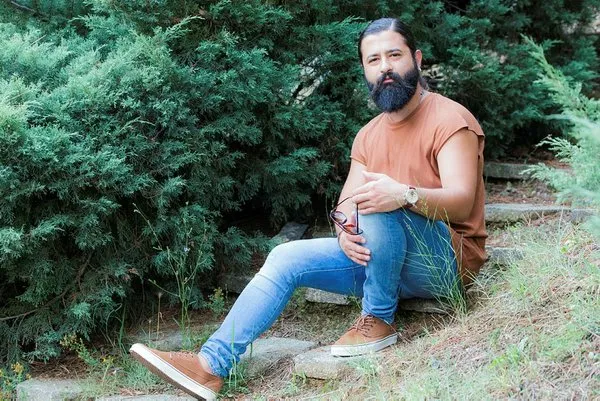 Koray Avcı konserlerinden önce her yere tükürüyormuş