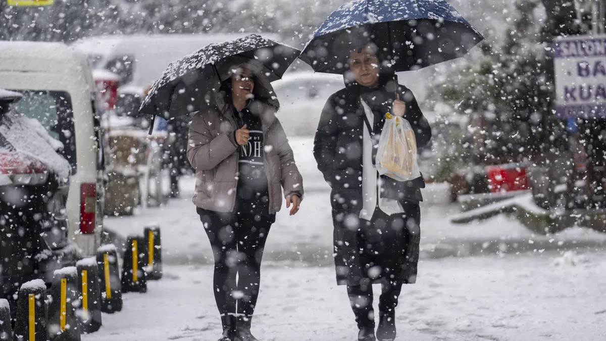 SON DAKİKA… Erbain soğukları Türkiye’de! Meteoroloji’den İstanbul dahil o iller için alarm verdi: Kar, sağanak, fırtına… SON DAKİKA… Erbain soğukları Türkiye’de! Meteoroloji’den İstanbul dahil o iller için alarm verdi: Kar, sağanak, fırtına…