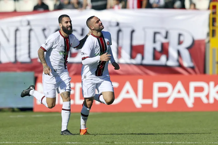 umraniyespor-evinde-fatih-karagumruku-agirliyor-goller-ust-uste-geliyor-1666443122912.jpg