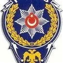 Polis öğrenci yurduna baskın yaptı