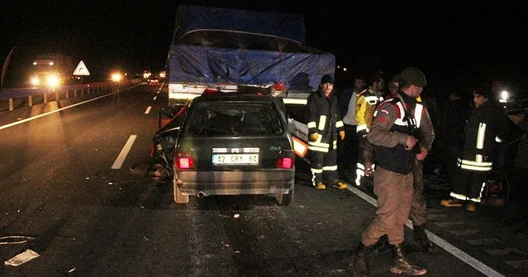 Konya’da otomobil tıra çarptı: 1 ölü, 1 yaralı
