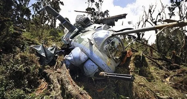 Hindistan’da askeri helikopter düştü: 3 ölü