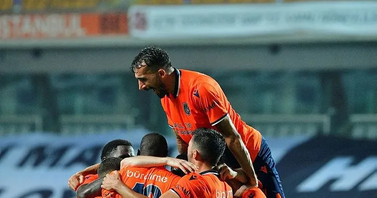 Mehmet Topal tarihe geçti!