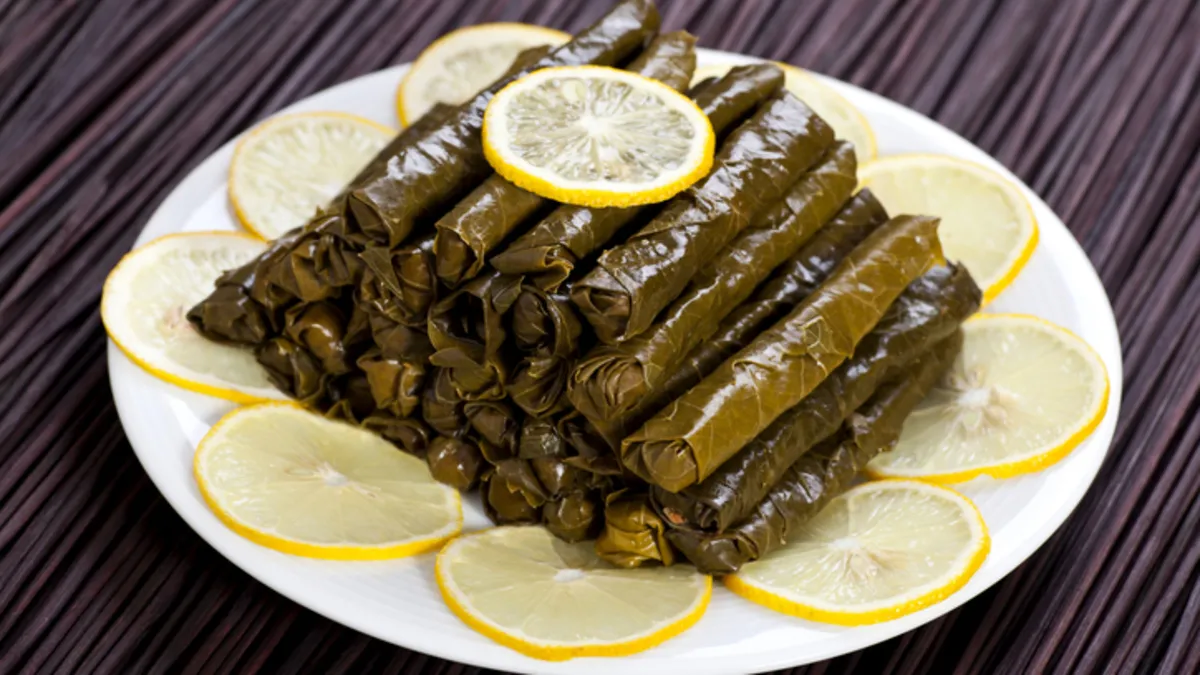 Meğer aynı şey değilmiş! Dolma ile sarma arasındaki fark ortaya çıktı Meğer aynı şey değilmiş! Dolma ile sarma arasındaki fark ortaya çıktı