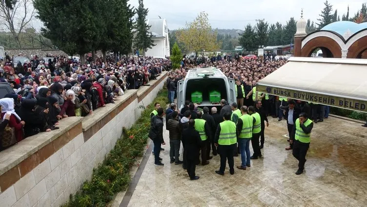 'Sahte peygamber' İskender Erol Evrenosoğlu, Bursa'da toprağa verildi