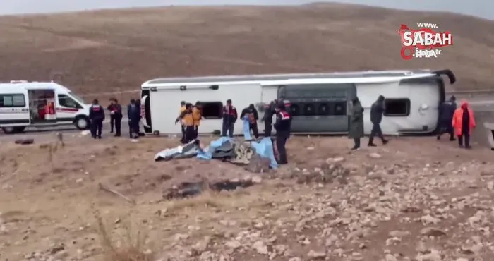 Sivas’ta yolcu otobüsü devrildi: 4 ölü, 30 yaralı | Video