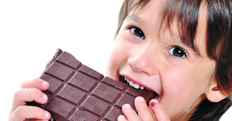 Çocukların dikkatli tüketmesi gereken 24 besin