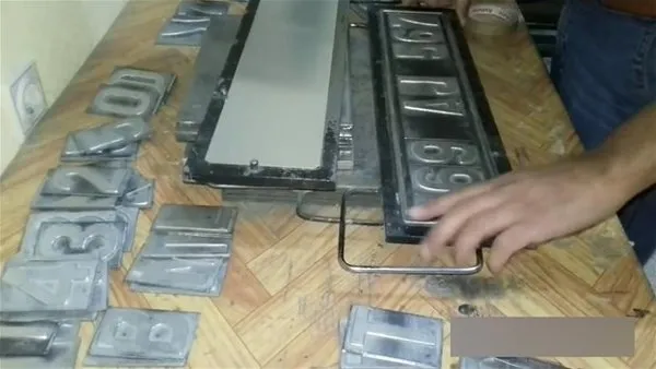Araç plakası böyle yapılıyor