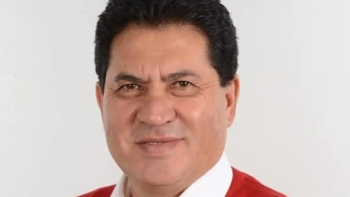 Eski Kemer Belediye Başkanı Mustafa Gül’e şok gözaltı Eski Kemer Belediye Başkanı Mustafa Gül’e şok gözaltı