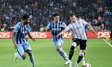 Beşiktaş’ta Ante Rebic kararı! Fernando Santos...