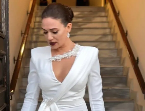 Özge Borak ikinci kez üniversiteli oldu! Hangi bölümü kazandığını açıkladı... Düşüncelerimden biri aydınlığa kavuştu