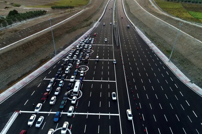 baskan-erdogan-genelgeyi-imzaladi-ulasimda-yeni-yol-haritasi-1633159884394.jpg