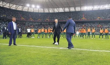 Türk imzalı stada görkemli açılış