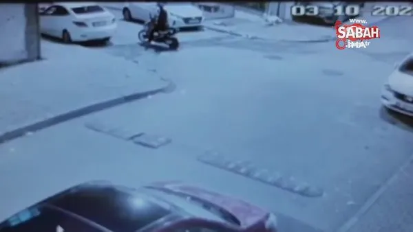 Gaziosmanpaşa’da 15 saniyede motosiklet hırsızlığı kamerada | Video