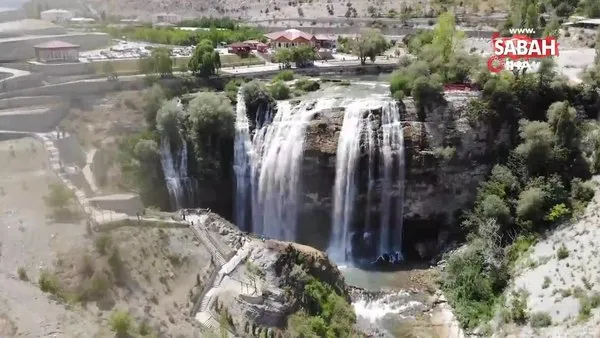 Yeniden ziyarete açılan Tortum Şelalesi'ne bayramda ziyaretçi akını | Video