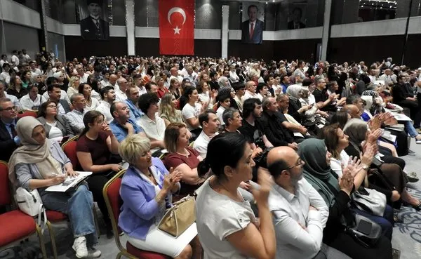 2025-yks-istanbul-sampiyonlari-bulusmasinda-basarili-ogrenciler-biraraya-geldi-1754064773917.jpg
