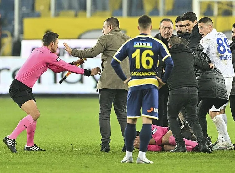 Son dakika haberleri: Ankaragücü Başkanı Faruk Koca ilk açıklamasını yaptı! Halil Umut Meler'e neden yumruk attı? İşte o sözler…