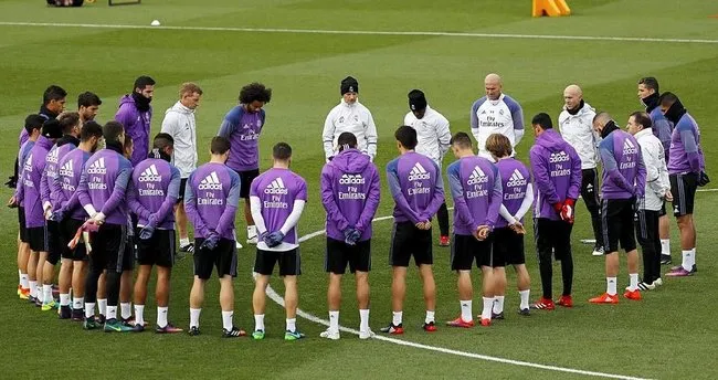 Real Madrid’den Chapecoense için saygı duruşu