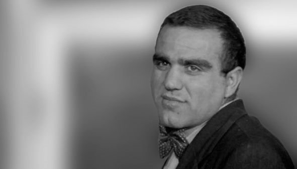 ’Şark Bülbülü’nün ’Mazlum’u ’Gerzek Şaban’ın ’Kahveci Hamza’sı ’Doktor Civanım’ın da ’Gaffur’uydu! Adnan Ayberk’in hayat hikayesi yürek burktu!