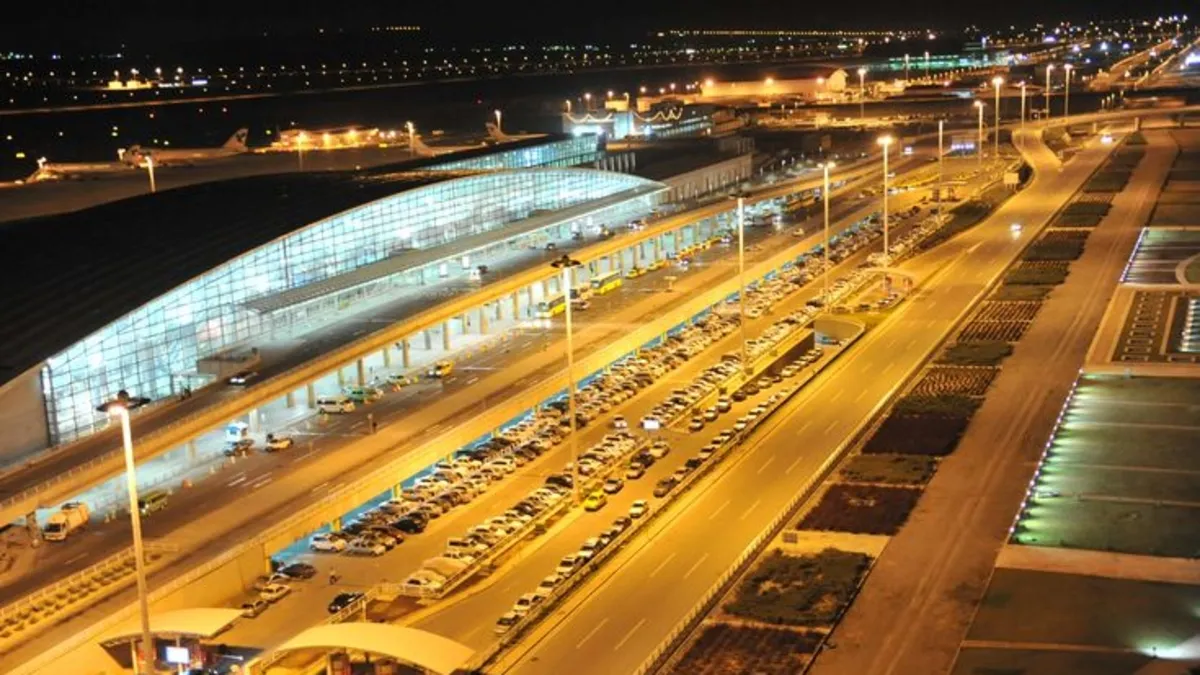 Tahran hava sahası uçuşlara kapatıldı! Tahran hava sahası uçuşlara kapatıldı!