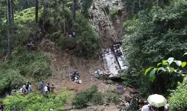 Uçuruma düşen otobüste 21 kişi hayatını kaybetti