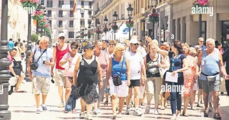 Malaga’da görgüsüz turistlere para cezası