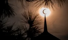 2026 Ramazan hilali göründü mü, oruç için görmek şart mı? Diyanet yanıtladı!