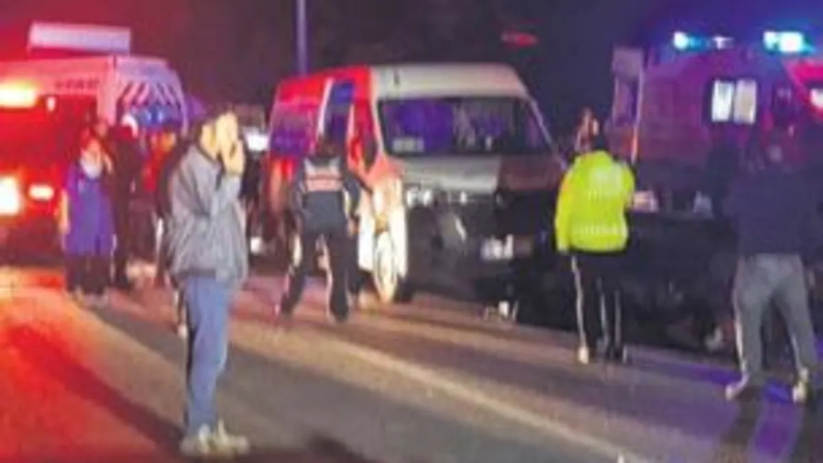 Zincirleme kaza: 1 ölü, 13 yaralı