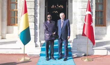 Küffara karşı şiddetli olacağız