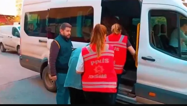 tekirdagda-vip-oda-tuzagina-buyuk-darbe-70-milyon-tllik-santaj-agi-cokertildi-1777807976845.jpg