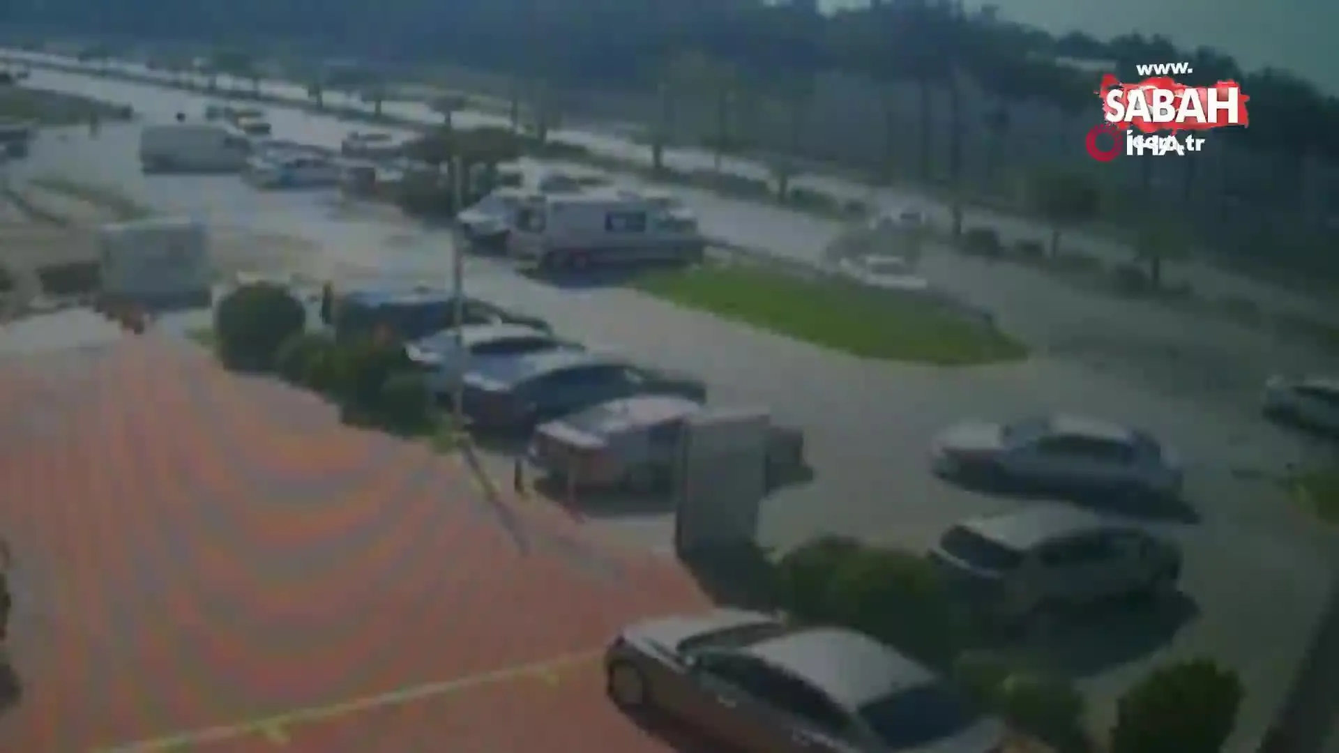 freni bosalan tir araclari boyle surukledi feci kaza ani kamerada video