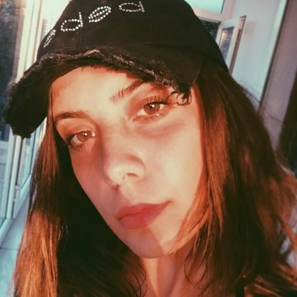Ünlülerin makyajsız halleri!