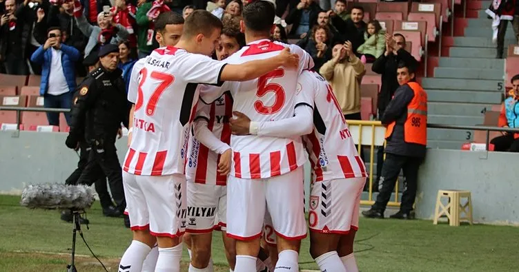 Samsunspor, Ankaragücü’nü 2 golle geçti