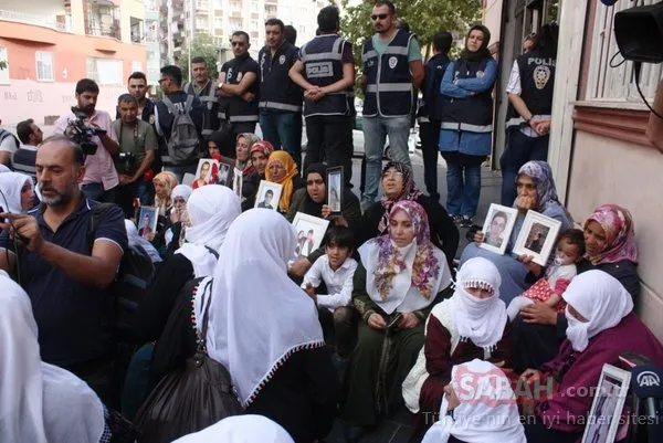 Ağrı'lı Beyaz tülbentli annelerden HDP önündeki ailelere destek