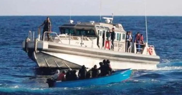 Tunus’ta göçmen teknesi battı: 50 kayıp