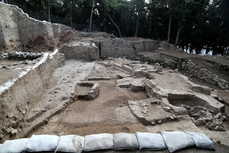Yumuktepe Höyüğü’nde 9 bin yıllık mühür bulundu