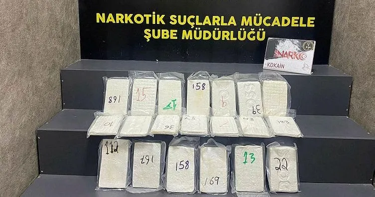 İzmir’de 10 kilo 620 gram kokain ele geçirildi
