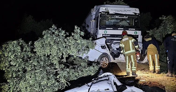 Bursa’da korkunç kaza! Tır otomobili biçti: 1 ölü, 1 yaralı