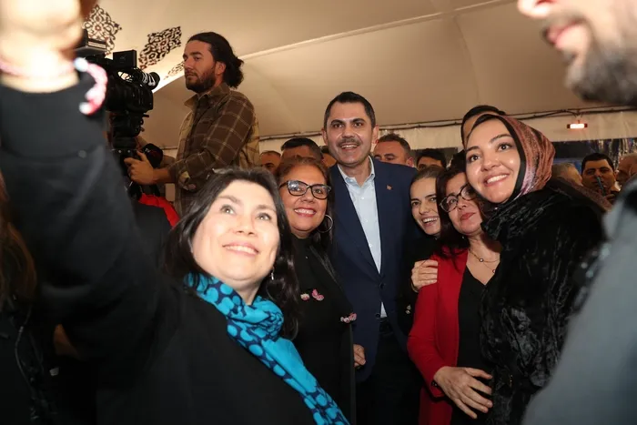 İBB Başkan adayı Kurum: İBB'den haksızca görevden alınan tüm kardeşlerimizi görevlerine geri alacağız