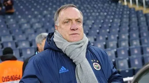 Fenerbahçe’de yeni teknik direktör harekatı başladı!