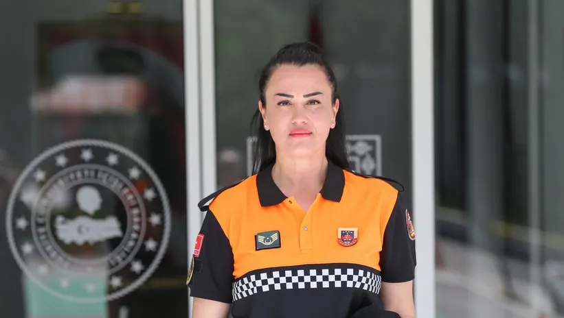Jandarmanın tek kadın motosiklet sürücü eğitmeni! Vatanını çok seven görevini en iyi yapandır